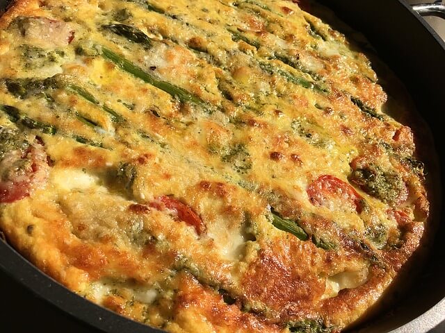 Do Quiche lorraine możesz dobrać dowolne składniki