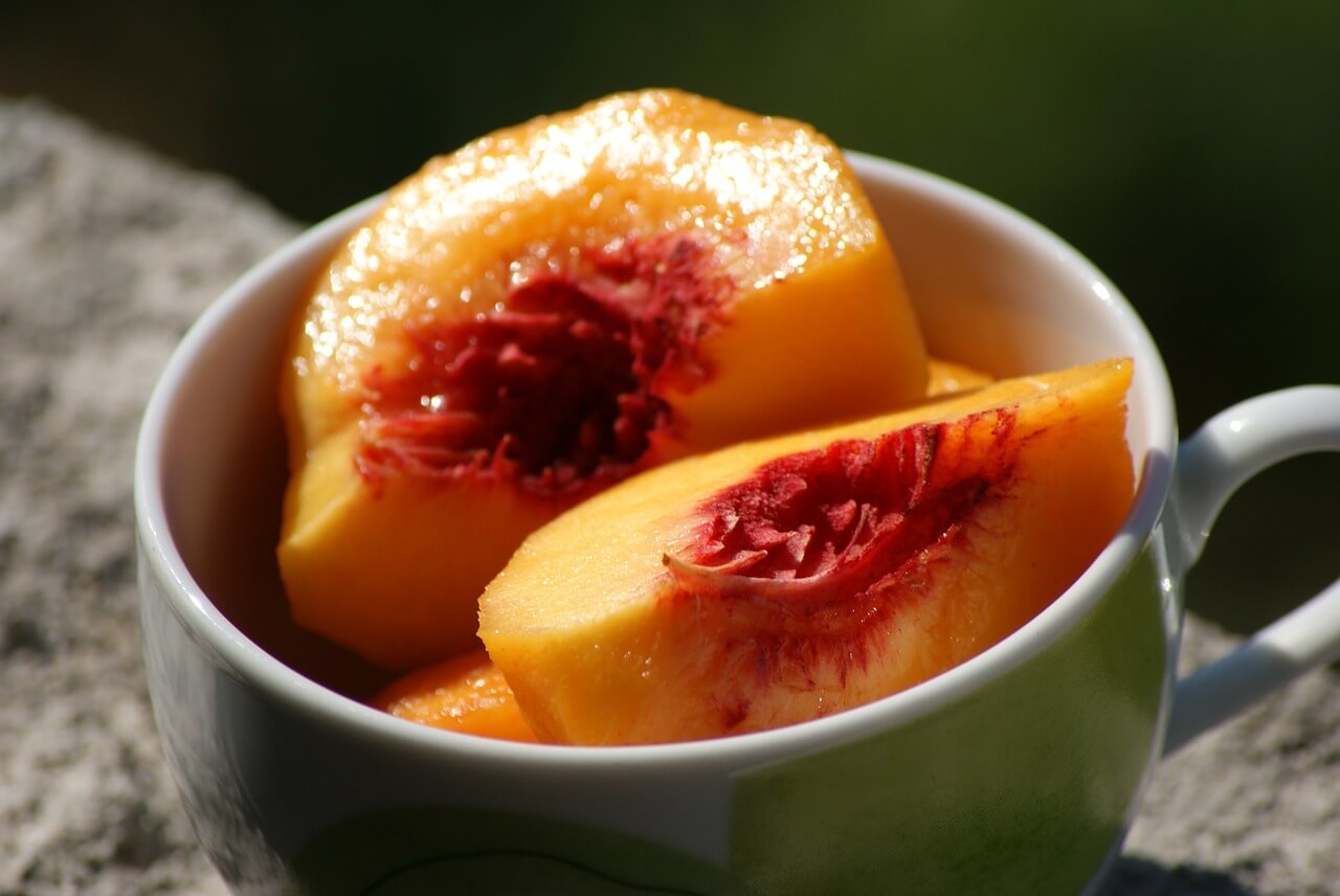 lody brzoskwiniowe