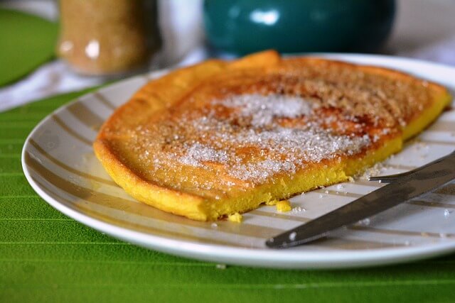 przepis na śniadaniowy omlet na słodko